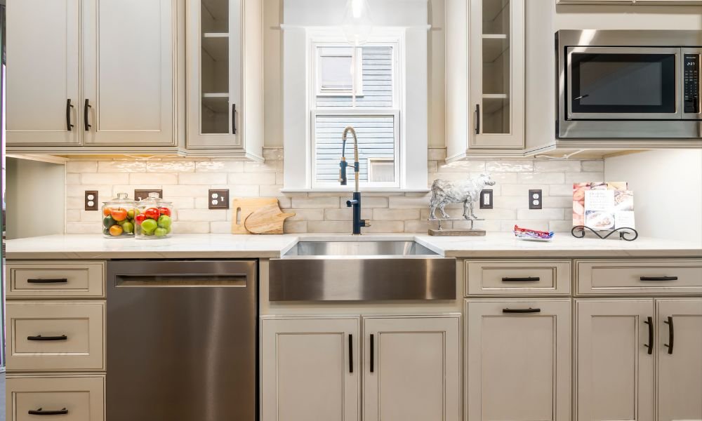 What Is the Best Paint for Kitchen Cabinets